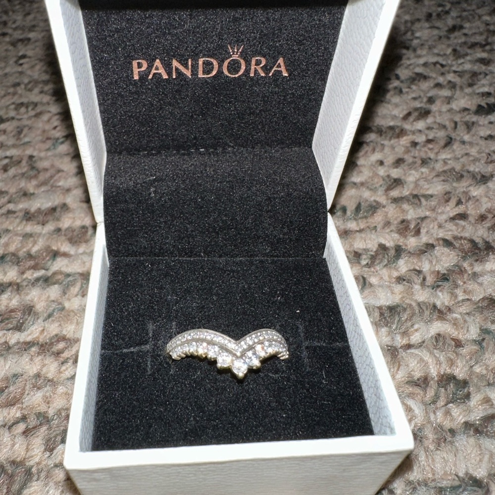 Pandora princess ring